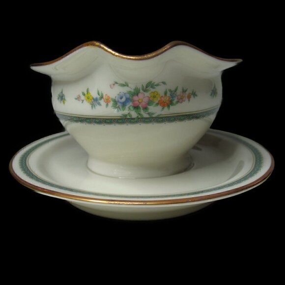 Noritake - Amenity (#7228) - Gravy Boat with Attached Underplate - Picture 2 of 6